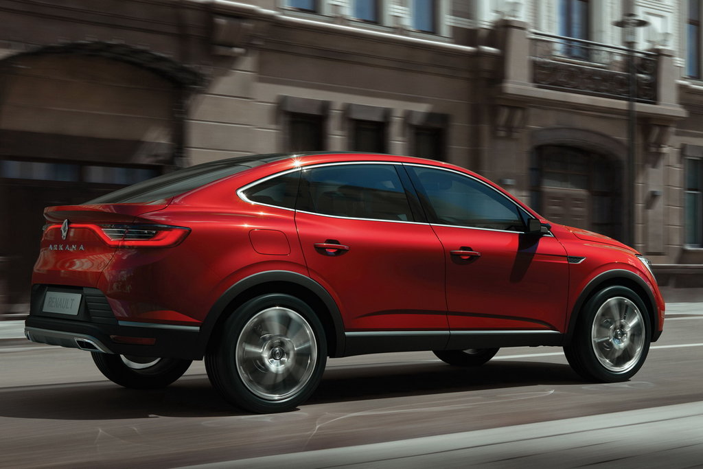 /img/cars/1637052910-exterior_renault_Arkana_14.jpg