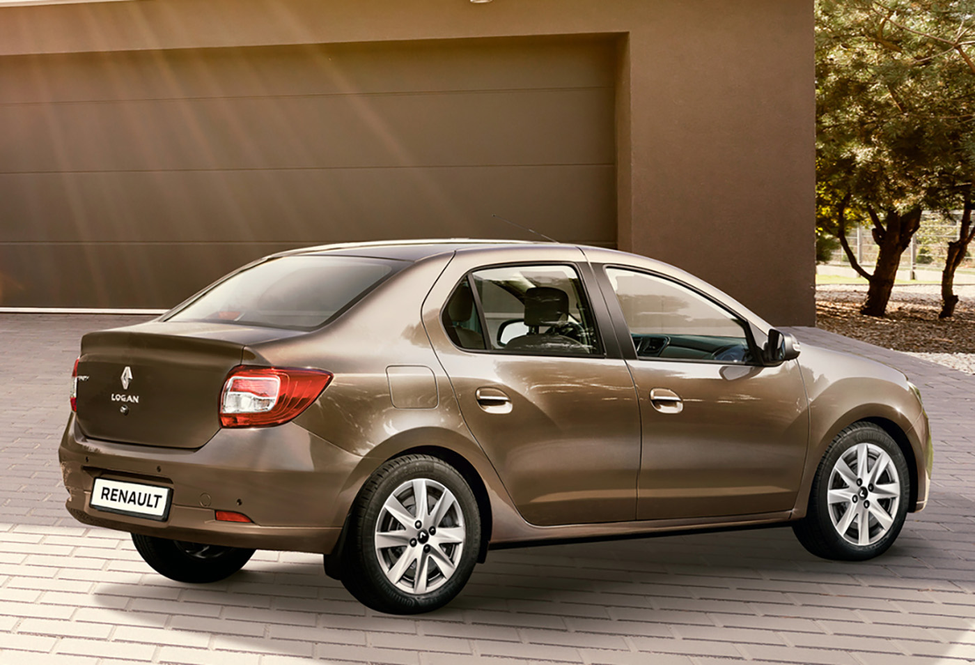 /img/cars/1637052974-exterior_renault_Logan_New_9.jpg